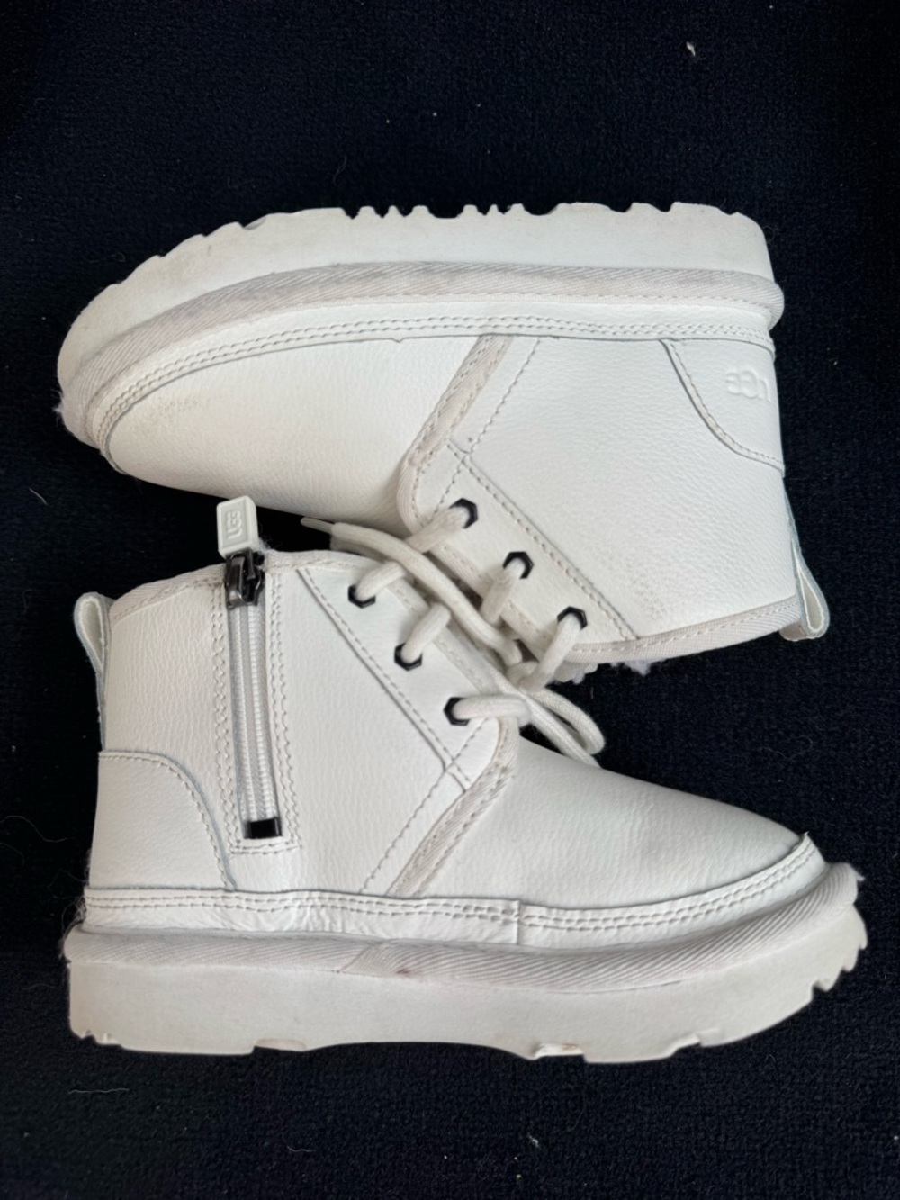 UGG Kids White Lace & Side-Zip Ankle Boots
